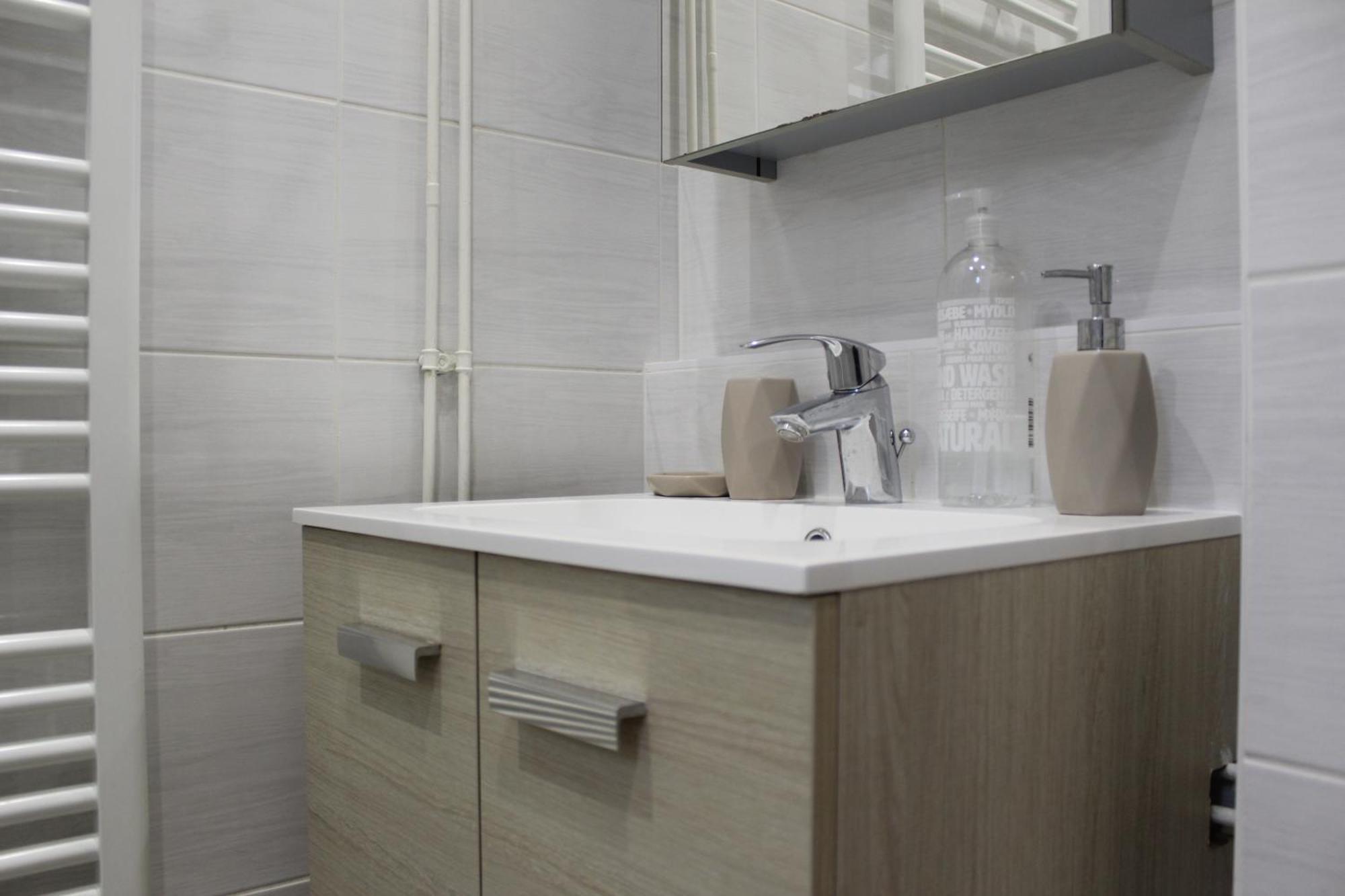 Logement Calme + Stationnement Τρουά Εξωτερικό φωτογραφία
